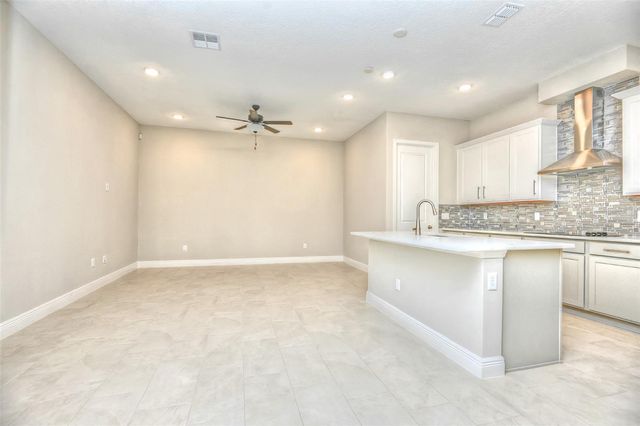 2937 VOYAGER AVENUE, St Cloud, FL 34771