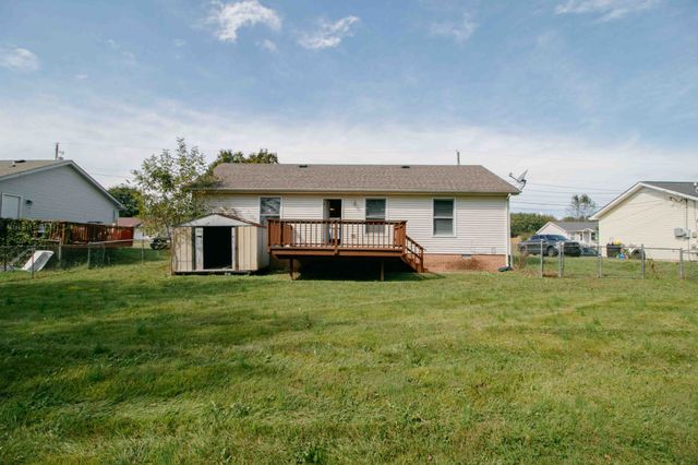 587 Joshua Drive, Clarksville, TN 37042