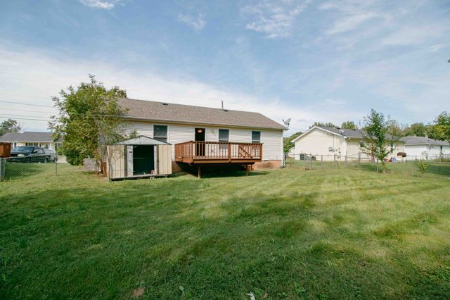 587 Joshua Drive, Clarksville, TN 37042