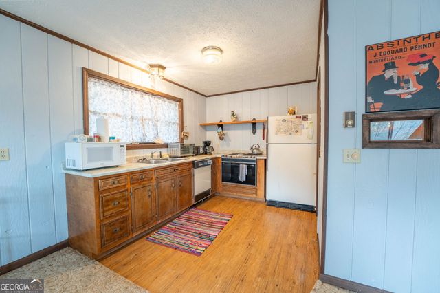 375 Western Way, Rabun Gap, GA 30568