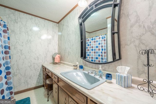 375 Western Way, Rabun Gap, GA 30568