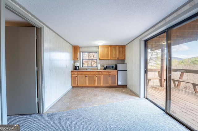 375 Western Way, Rabun Gap, GA 30568