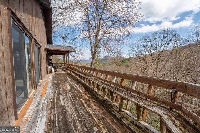 375 Western Way, Rabun Gap, GA 30568