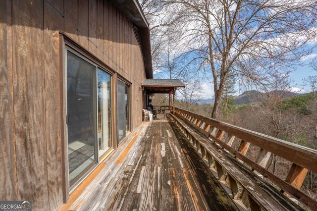 375 Western Way, Rabun Gap, GA 30568