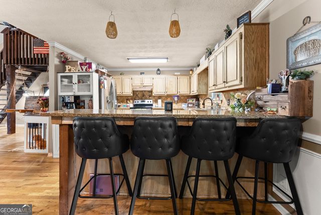 6610 Jessie Circle, Flowery Branch, GA 30542