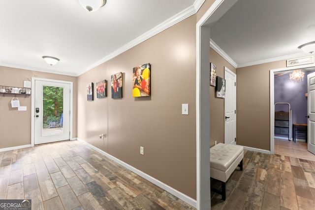 6610 Jessie Circle, Flowery Branch, GA 30542