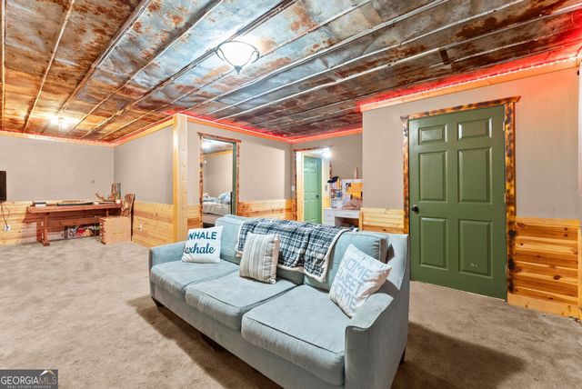 6610 Jessie Circle, Flowery Branch, GA 30542