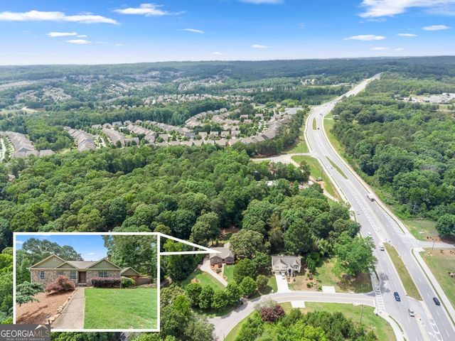 6610 Jessie Circle, Flowery Branch, GA 30542