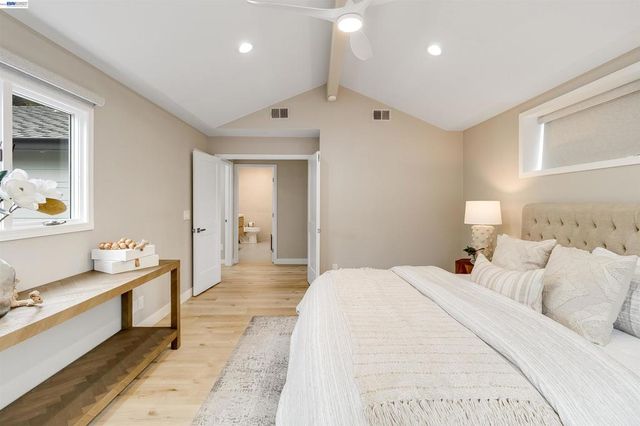 1158 Fremont St, San Jose, CA 95126