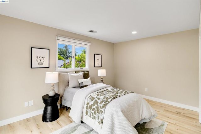 1158 Fremont St, San Jose, CA 95126