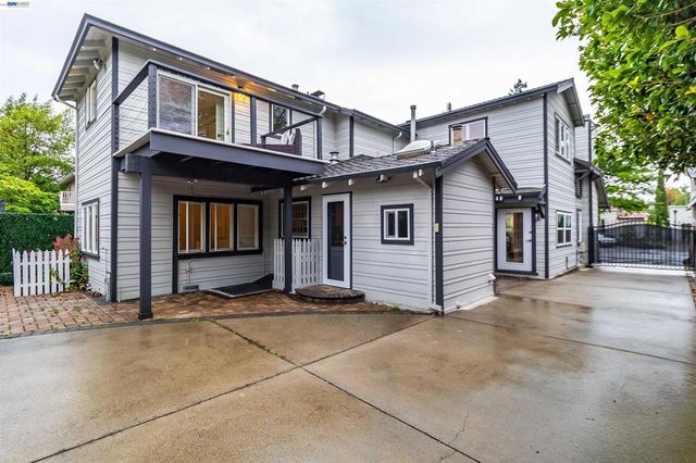 1158 Fremont St, San Jose, CA 95126