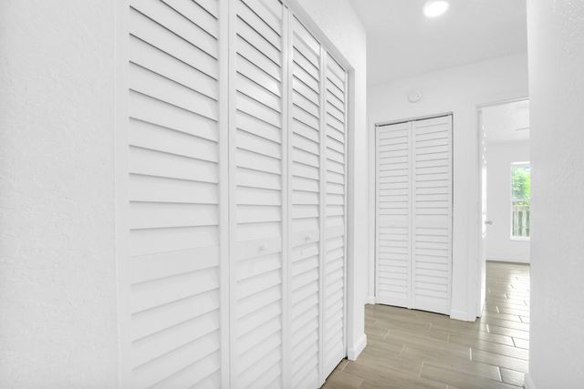 13737 Yarmouth Drive, Wellington, FL 33414