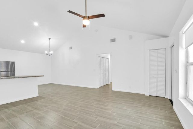 13737 Yarmouth Drive, Wellington, FL 33414