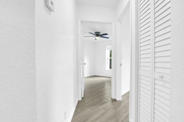 13737 Yarmouth Drive, Wellington, FL 33414