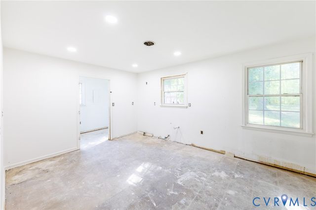 3720 Elsie Dr, Dinwiddie, VA 23803