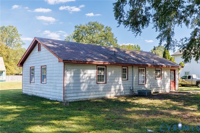3720 Elsie Dr, Dinwiddie, VA 23803