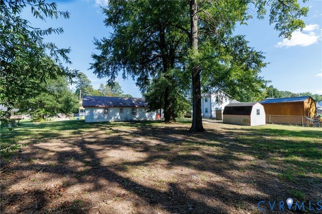 3720 Elsie Dr, Dinwiddie, VA 23803