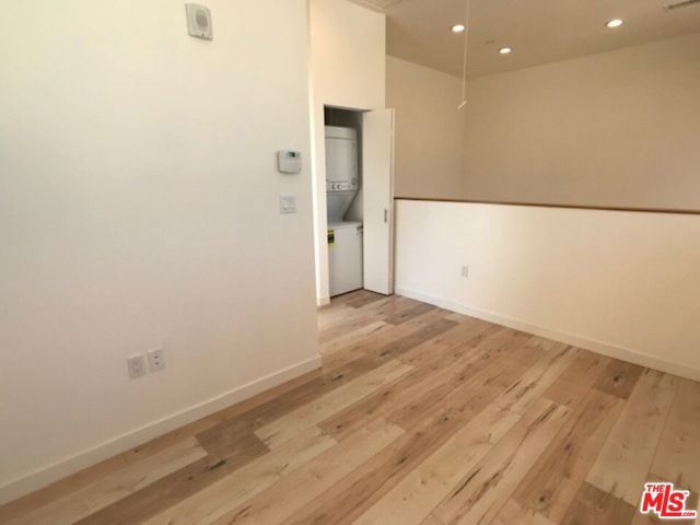 517 N Harvard Boulevard, Los Angeles, CA 90004