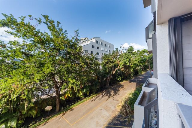 121 CRANDON BL 248, Key Biscayne, FL 33149