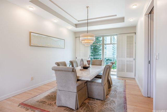 1740 S Beretania Street 30, Honolulu, HI 96826