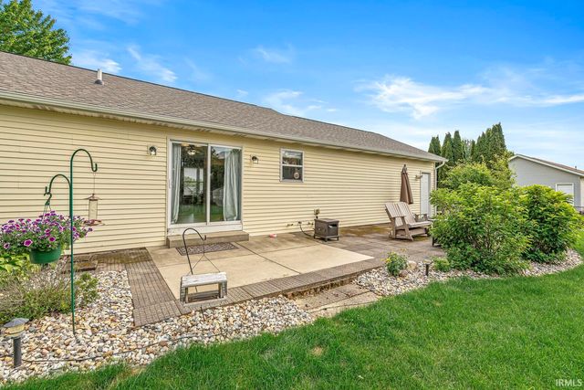 18123 Montgomry Lane, Goshen, IN 46528