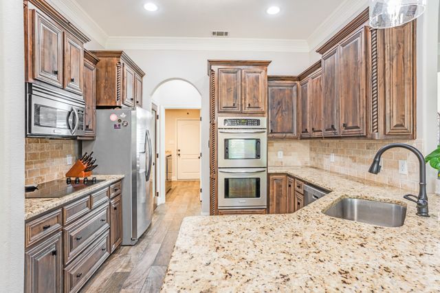 5308 Mission Circle, Granbury, TX 76049