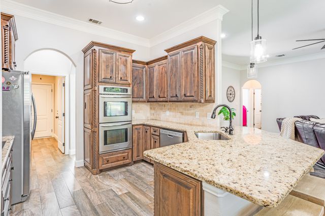 5308 Mission Circle, Granbury, TX 76049