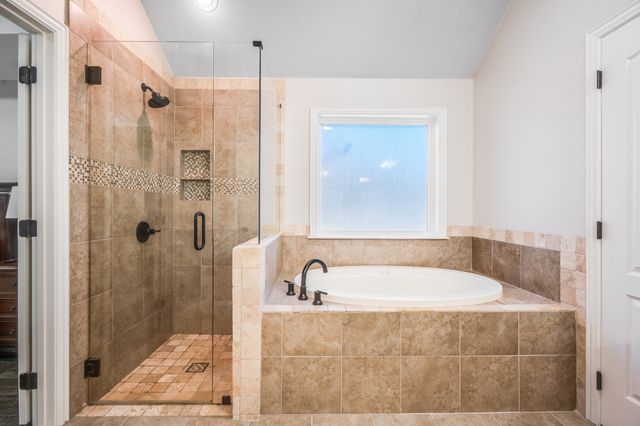 5308 Mission Circle, Granbury, TX 76049