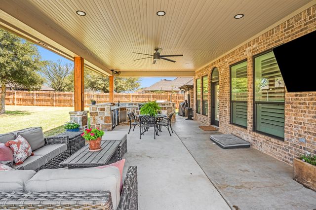 5308 Mission Circle, Granbury, TX 76049