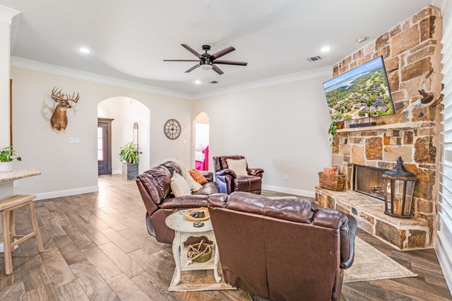 5308 Mission Circle, Granbury, TX 76049