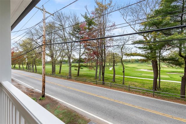 540 Middle Highway, Barrington, RI 02806