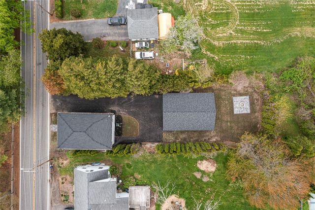 540 Middle Highway, Barrington, RI 02806