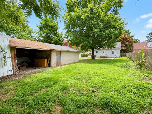 806 Mount Avenue, Wyandanch, NY 11798