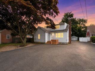 806 Mount Avenue, Wyandanch, NY 11798