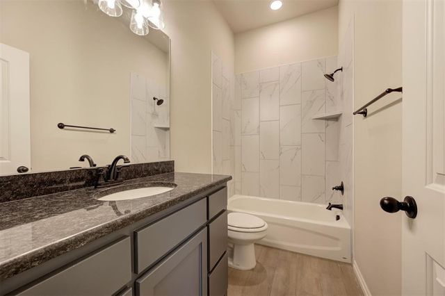 9308 NW 143rd Street, Yukon, OK 73099