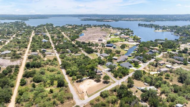 137 Hill DR, Granite Shoals, TX 78654