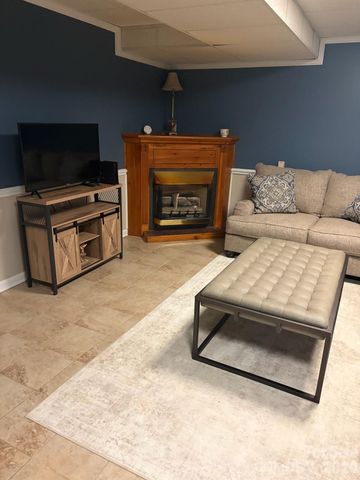 236 Robinwood Circle NE, Lenoir, NC 28645