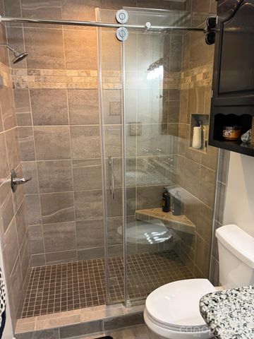 236 Robinwood Circle NE, Lenoir, NC 28645