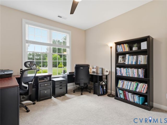 11571 Kings Pond Dr, Providence Forge, VA 23140