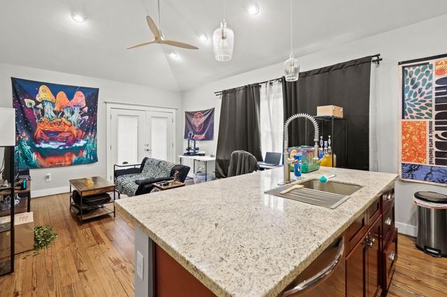 4406 Clay Street, Houston, TX 77023