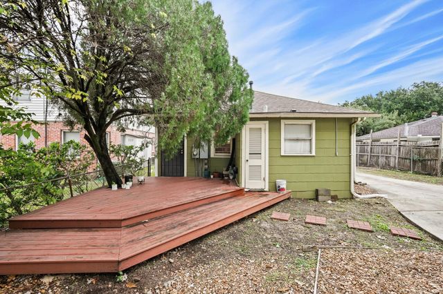 4406 Clay Street, Houston, TX 77023