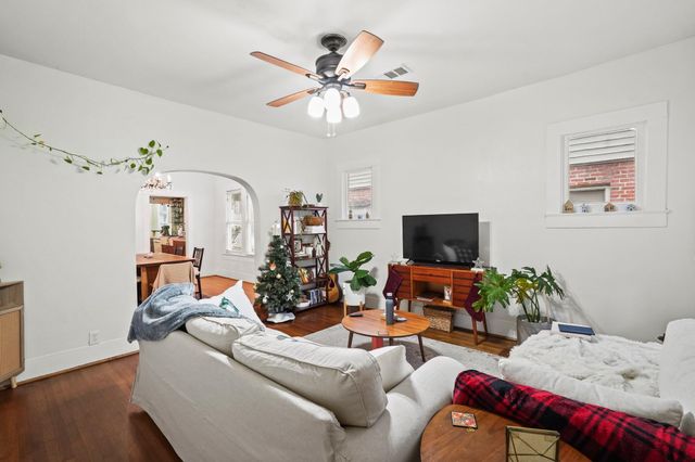 4406 Clay Street, Houston, TX 77023