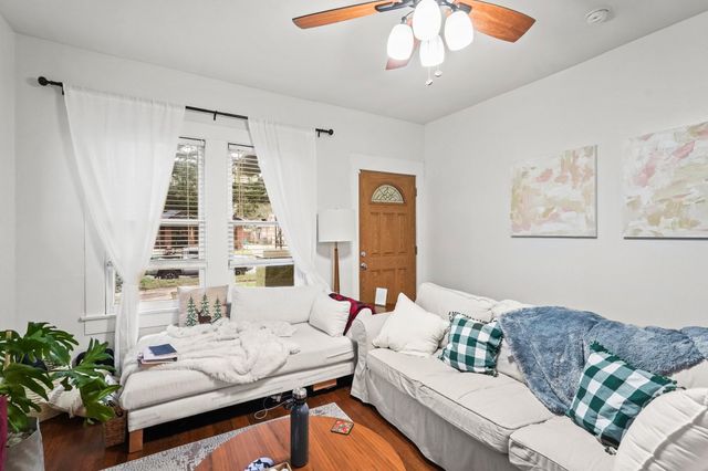 4406 Clay Street, Houston, TX 77023