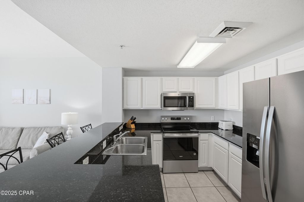 Image 15 of property listing at 15817 Front Beach Road 2-1907, Panama City Beach, FL 32413