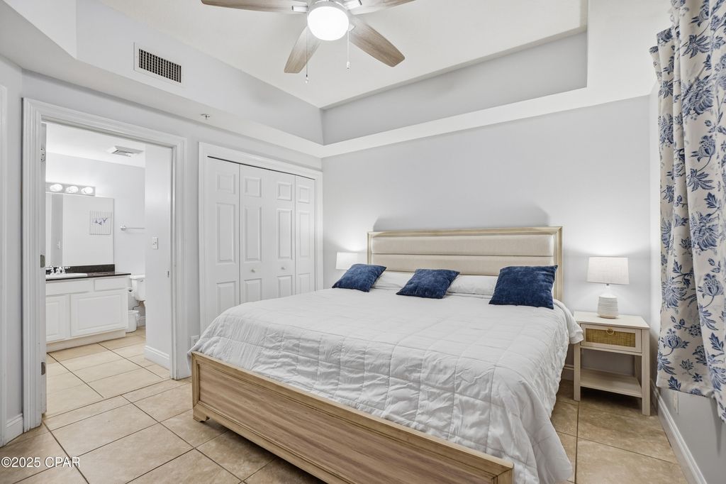 Image 8 of property listing at 15817 Front Beach Road 2-1907, Panama City Beach, FL 32413