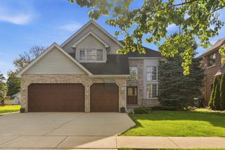 546 N 4th Avenue, Addison, IL 60101