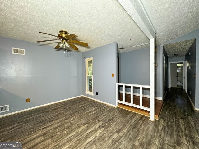 8846 Wesley Place, Jonesboro, GA 30238