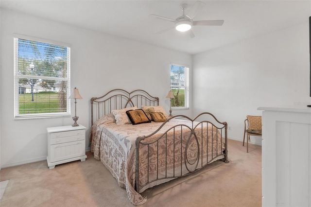 5380 CHARLESTON AVENUE, Tavares, FL 32778