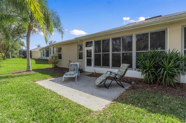 5380 CHARLESTON AVENUE, Tavares, FL 32778