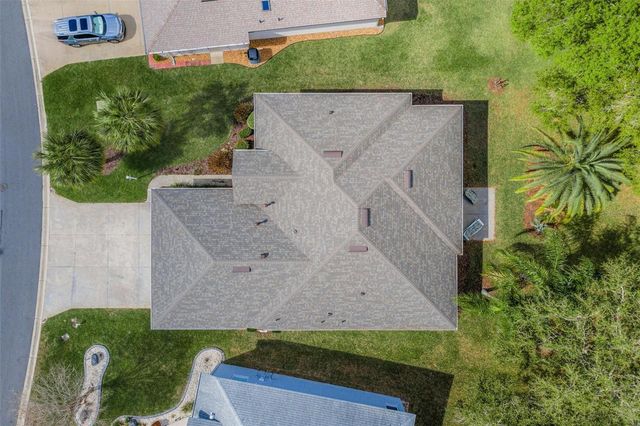 5380 CHARLESTON AVENUE, Tavares, FL 32778